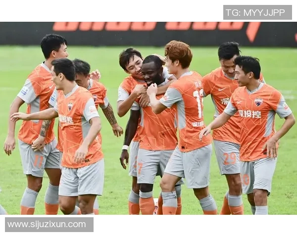 赛后分析：深圳足球队与杭州足球队比赛的战术与经验总结